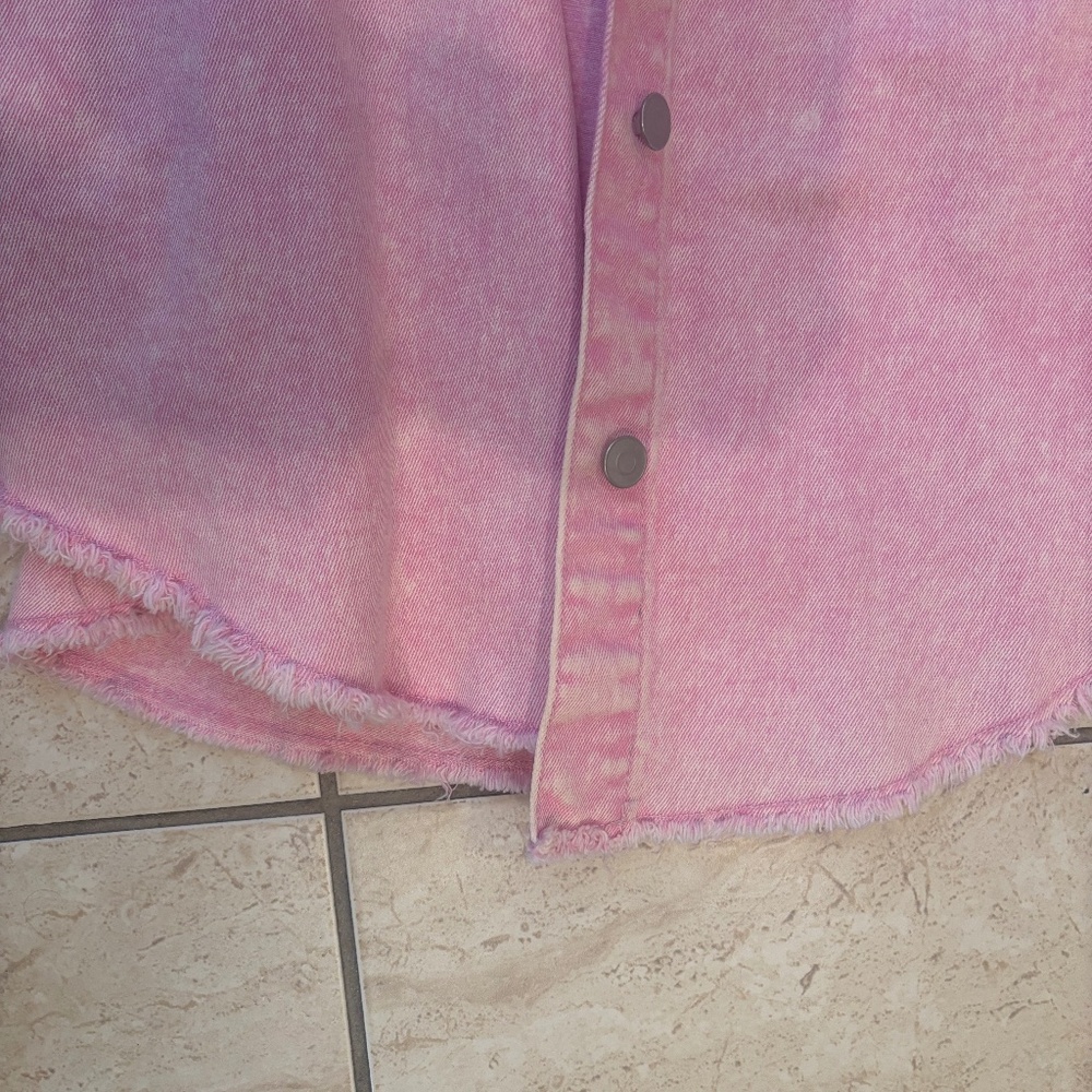 CELEBRITY Pink Denim Shacket